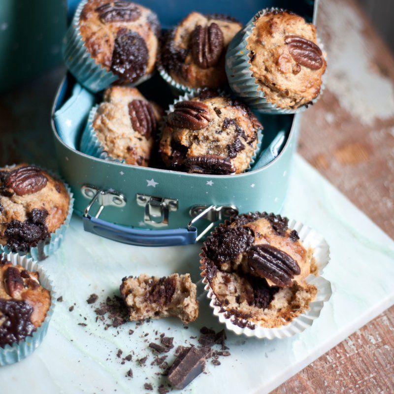 Spelt-muffins met chocolade en pecannoten