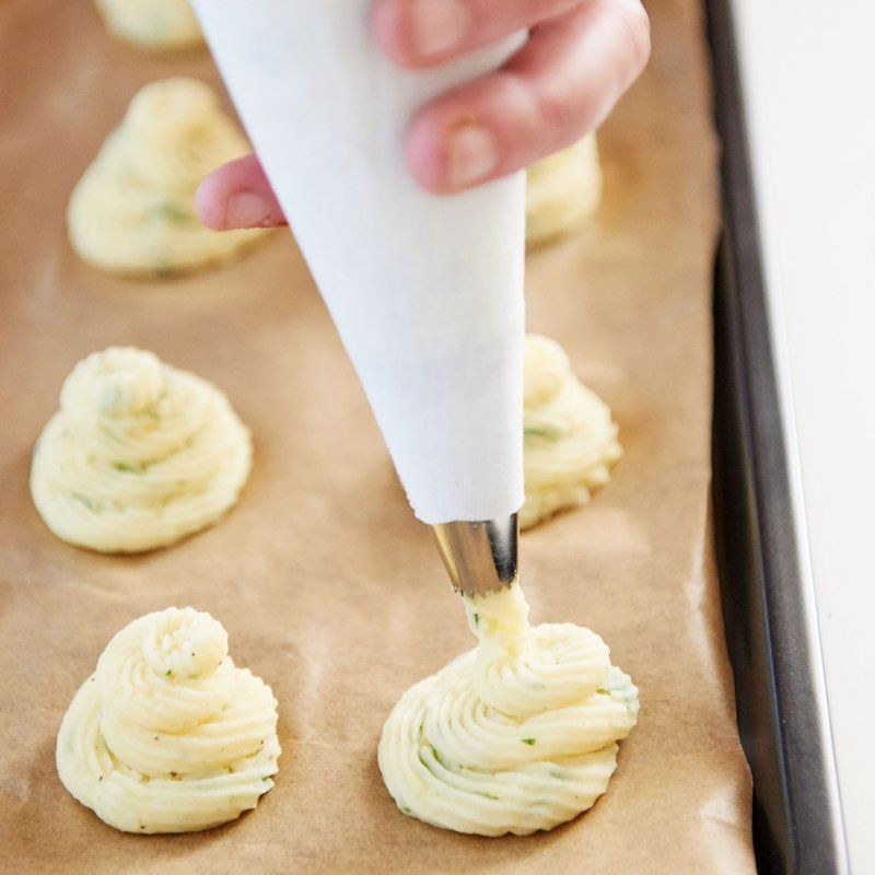 pommes duchesse met tuinkruiden