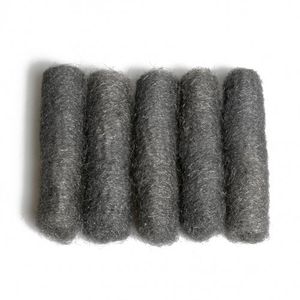 Staalwolrolletje, per 5