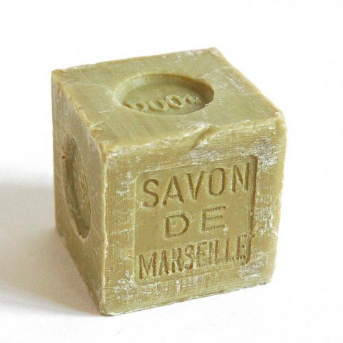 Een effectief Eekhoorn Concessie Zeep 'Marseille', blok van 600 gram | Schoonmaakmiddelen | Dille & Kamille