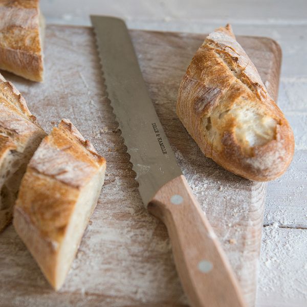 D&K bread knife, beechwood handle, 32 cm