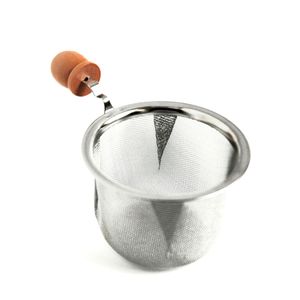 Tea strainer, stainless steel with wooden knob, small