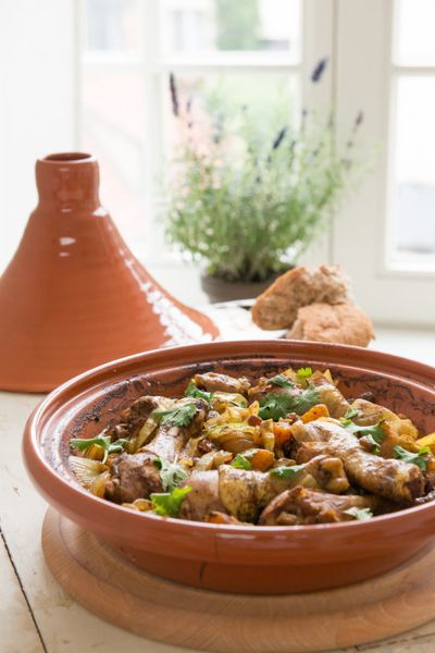 Tajine, rotes Steingut, für 2 - 4 Personen,  Ø 24 cm