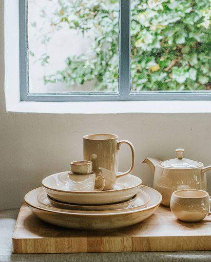 Tasse à expresso en grès, émail réactif, couleur sable