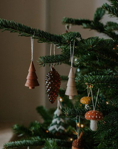 Christmas hanger pine cone, glass, brown, 5 x 10 cm