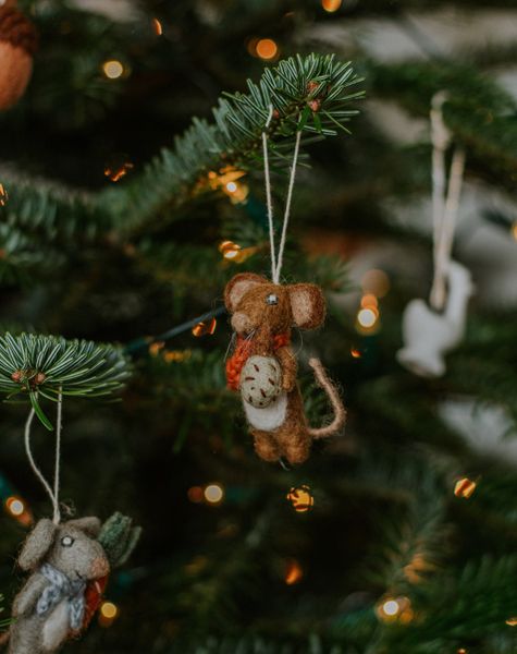 Suspension de Noël, feutrine, souris avec carotte