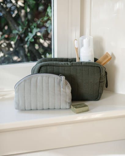 Small, grey-blue, organic cotton toiletry bag 18 x 10 x 6 cm