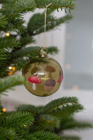 Kerstbal, paddenstoel en eikeltjes, groen glas