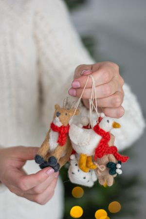 Felt, deer-shaped Christmas decoration