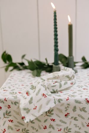 Tablecloth Christmas winter garden, organic cotton, 145 x 300 cm