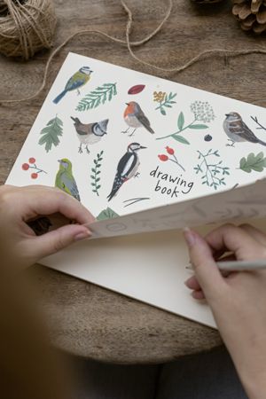 Schetsboek met vogels