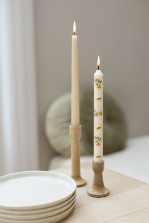 2 candles, bee motif