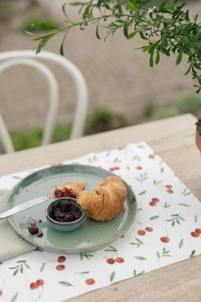 Placemat ribcord, GOTS organic cotton, cherries, 35 x 50 cm