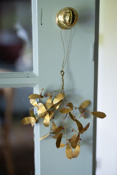 Brass mistletoe Christmas decoration