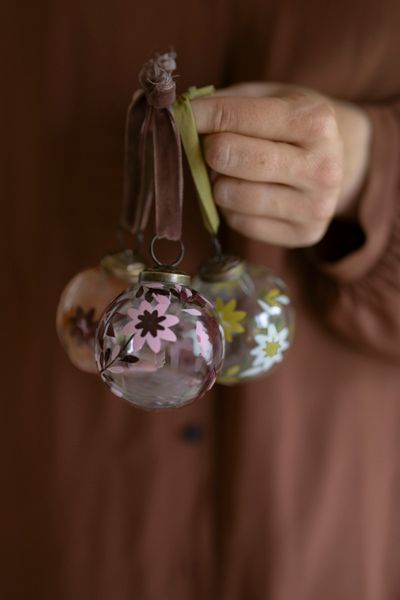 Small, hand painted, green glass Christmas bauble, Ø 5 cm