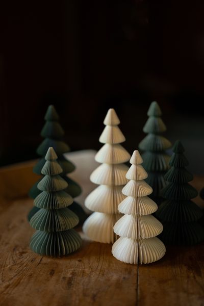 Weihnachtsbaum faltbar, Papier, weiß, groß, 30 cm Weihnachtsbaum faltbar, Papier, weiß, groß, 30 cm