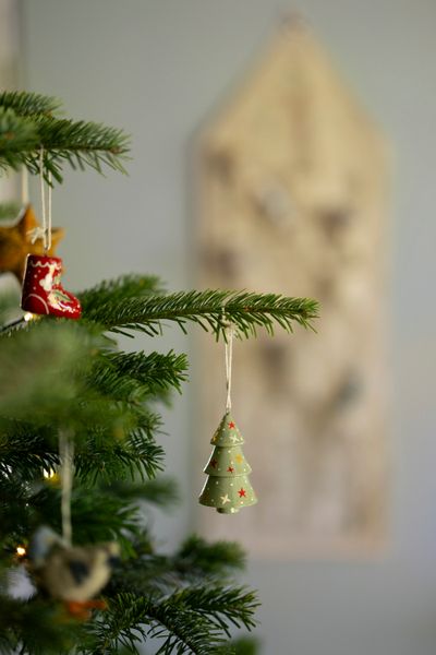 Hanger, kerstsok, papier-maché, rood, ca. 6 cm