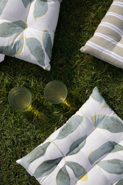 Galette de chaise, coton bio GOTS, silhouette feuille, 40 x 40 cm Galette de chaise, coton bio GOTS, silhouette feuille, 40 x 40 cm