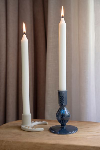Kandelaar, beschilderd, blauw glas, bloem, 12,5 cm