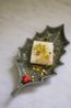 Plat, feuille de houx, porcelaine Plat, feuille de houx, porcelaine