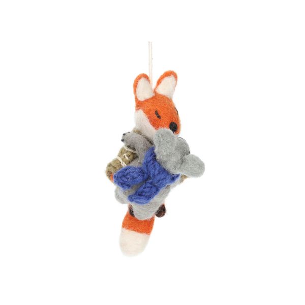 Kersthanger, knuffelende vos en muis, vilt