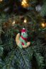 Suspension de Noël, grenouille sur la lune, feutrine Suspension de Noël, grenouille sur la lune, feutrine
