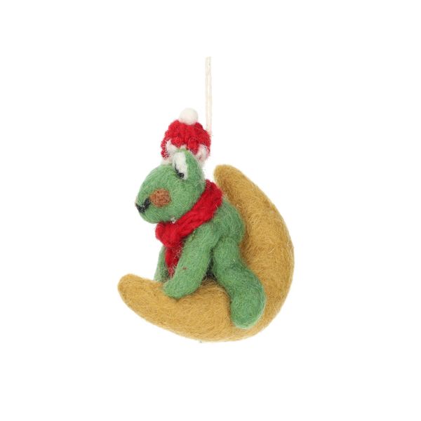 Suspension de Noël, grenouille sur la lune, feutrine Suspension de Noël, grenouille sur la lune, feutrine