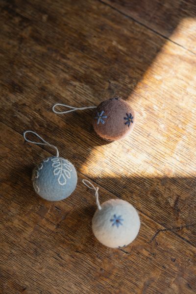 Kerstballen, set van 6 in doos, Ø 5 cm, vilt