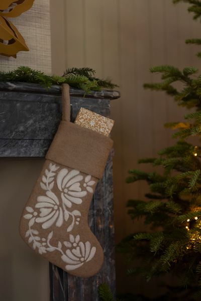 Kerstsok met takjes, vilt, zand, ca. 38 x 24 cm