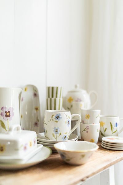 Mug, stoneware, violets, Ø9.5 cm