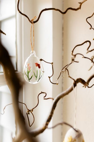 Suspension de Pâques, verre, œuf, tulipe