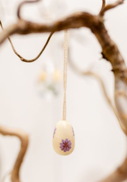 Anhänger, kleine Eier mit Blumen, Holz, 4 Stück