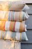 Stuhlkissen, Bio-Baumwolle, ockerfarbene Streifen, 40 x 40 cm