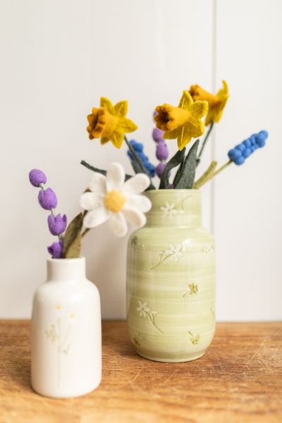 Vase, grès, fleurs et trèfles, Ø11 cm x 20 cm