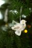 Hanger, vilt, duif met bloem, geborduurd