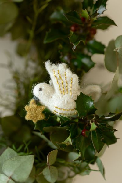 Hanger, vilt, vredesduif met ster