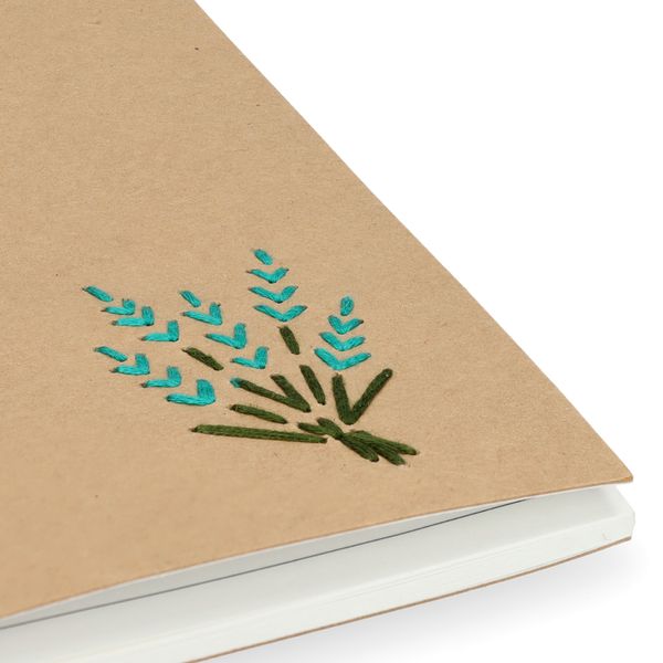 Heft, Kraftpapier, gestickter Lavendel, A5