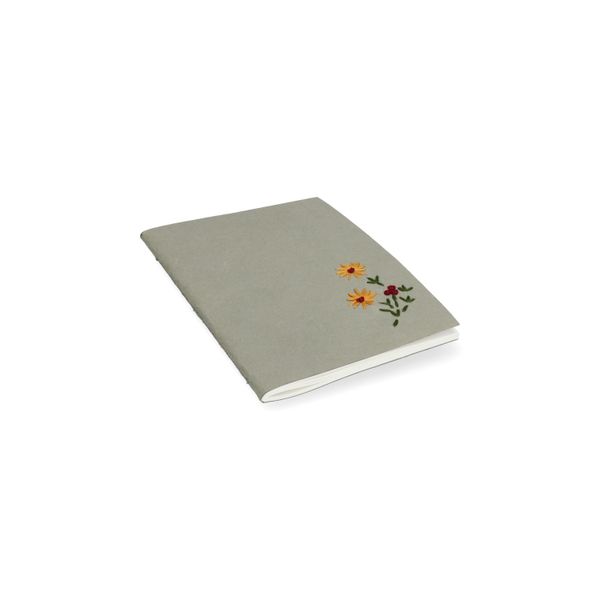 Heft, farbiges Kraftpapier, gestickte Blume, A6