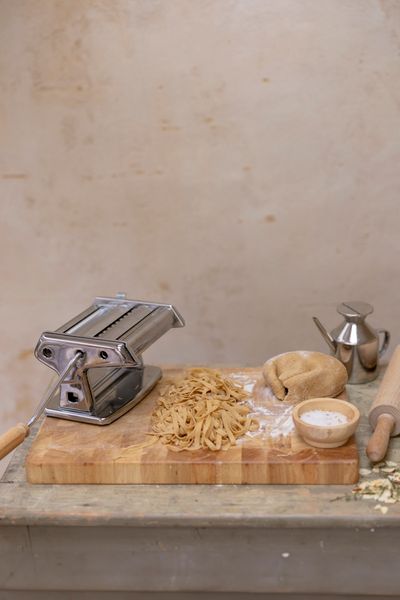 Machine à pâtes, acier chromé