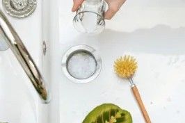 Le bicarbonate de soude: une aide m&eacute;nag&egrave;re polyvalente