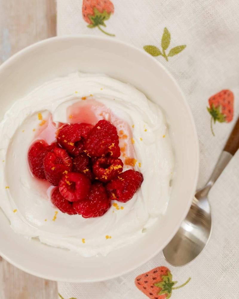 Joghurt mit Himbeer-Balsamico