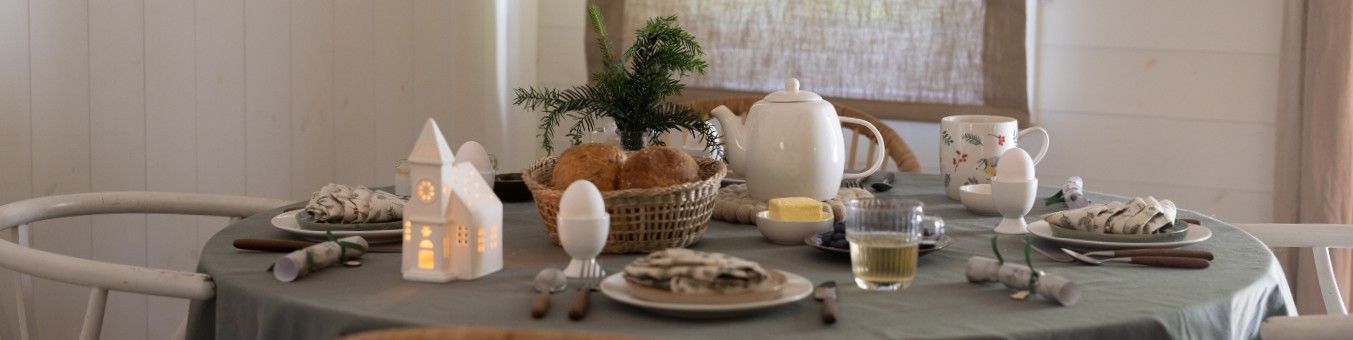 Une table chaleureuse
