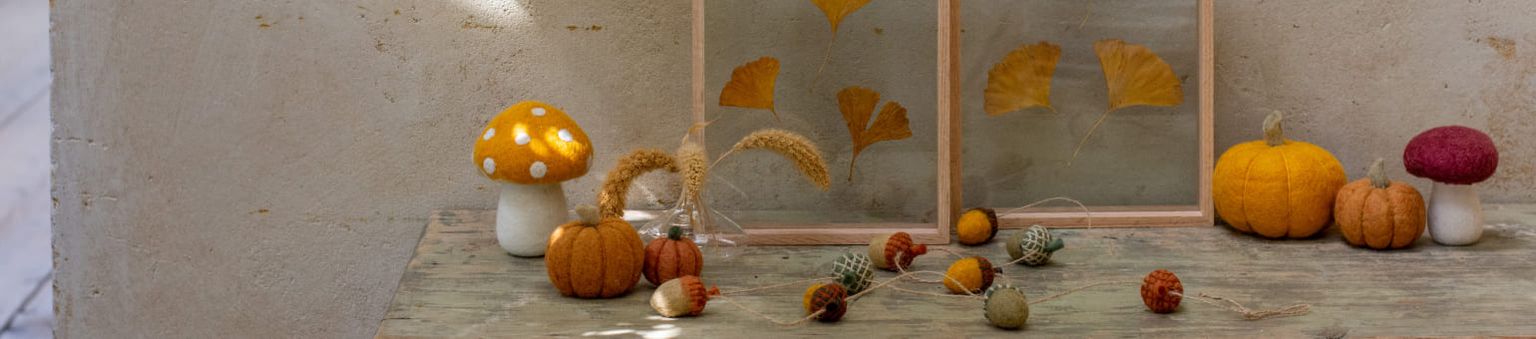 Herbstdekoration - Dille & Kamille