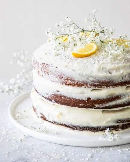Naked cake met citroencrème