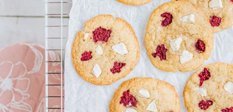 Lekkere koekjes met witte chocola & framboos